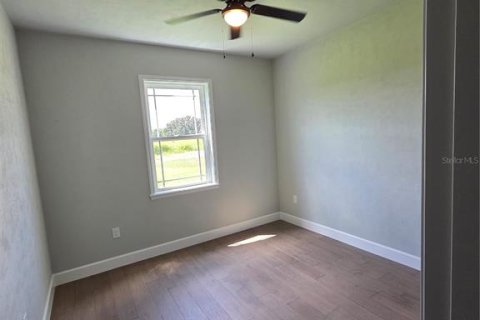 House in Newberry, Florida 3 bedrooms, 180.23 sq.m. № 1901437 - photo 21