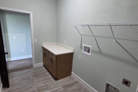 House in Newberry, Florida 3 bedrooms, 180.23 sq.m. № 1901437 - photo 15