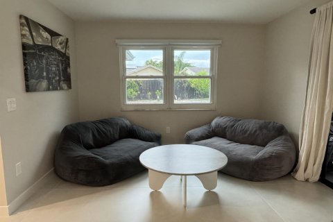 Villa ou maison à louer à Wellington, Floride: 5 chambres, 164.81 m2 № 2386824 - photo 17