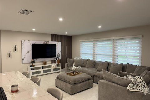 Villa ou maison à louer à Wellington, Floride: 5 chambres, 164.81 m2 № 2386824 - photo 14