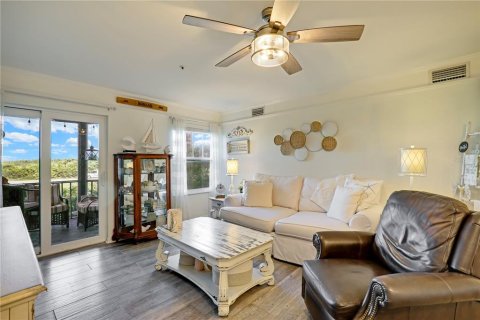 Condo in Saint Augustine, Florida, 1 bedroom № 2196849 - photo 24