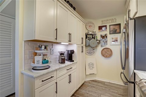 Condo in Saint Augustine, Florida, 1 bedroom № 2196849 - photo 16