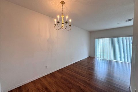 Touwnhouse à louer à Orlando, Floride: 2 chambres, 111.67 m2 № 2167089 - photo 3