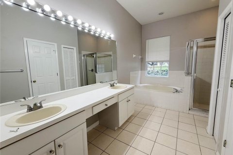 Villa ou maison à vendre à Valrico, Floride: 4 chambres, 211.91 m2 № 2314725 - photo 15