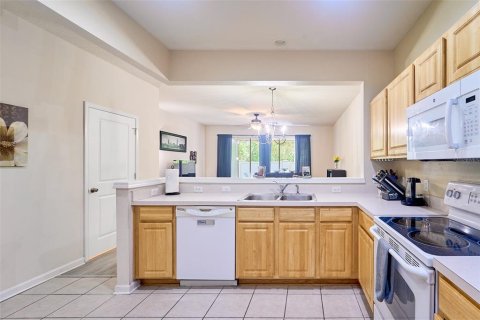 Touwnhouse à vendre à Riverview, Floride: 3 chambres, 152.73 m2 № 2237506 - photo 10