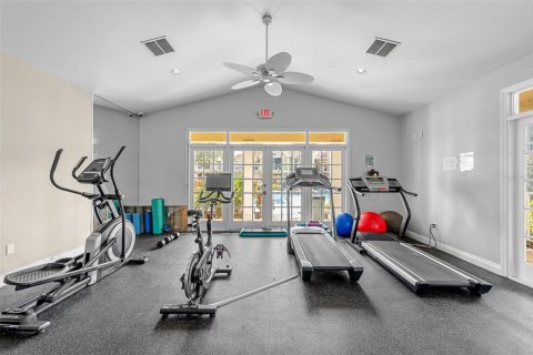 Condo in Tampa, Florida, 2 bedrooms  № 2099427 - photo 29