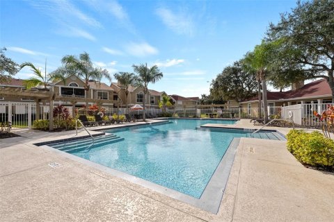 Condo in Tampa, Florida, 2 bedrooms  № 2099427 - photo 28