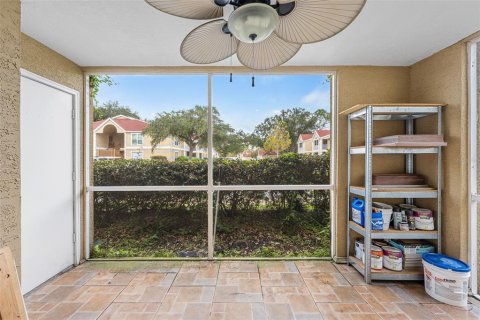 Condo in Tampa, Florida, 2 bedrooms  № 2099427 - photo 23
