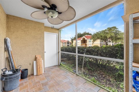 Condo in Tampa, Florida, 2 bedrooms  № 2099427 - photo 25