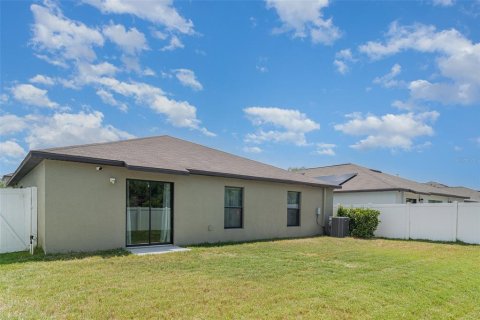 House in Wimauma, Florida 4 bedrooms, 168.15 sq.m. № 1754893 - photo 24