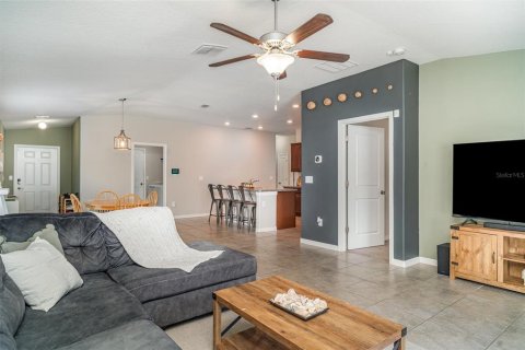 House in Wimauma, Florida 4 bedrooms, 168.15 sq.m. № 1754893 - photo 7