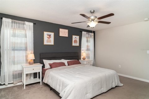House in Wimauma, Florida 4 bedrooms, 168.15 sq.m. № 1754893 - photo 16