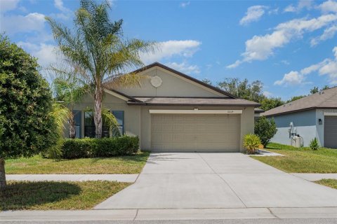 House in Wimauma, Florida 4 bedrooms, 168.15 sq.m. № 1754893 - photo 1