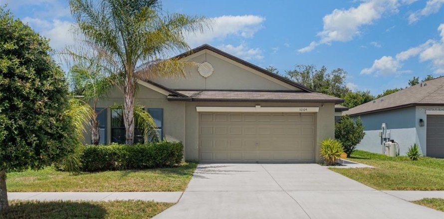 House in Wimauma, Florida 4 bedrooms, 168.15 sq.m. № 1754893