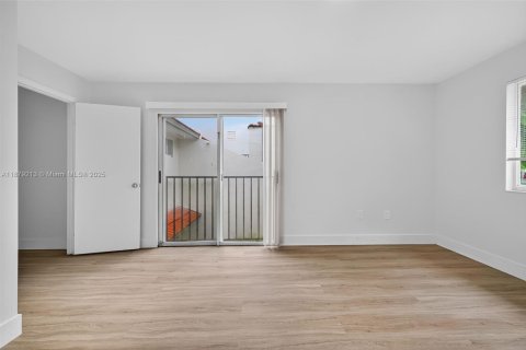 Touwnhouse à vendre à Doral, Floride: 3 chambres, 176.33 m2 № 1921725 - photo 21