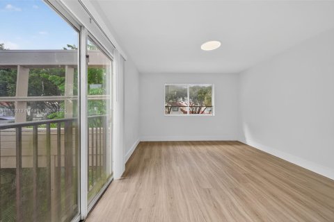 Touwnhouse à vendre à Doral, Floride: 3 chambres, 176.33 m2 № 1921725 - photo 25
