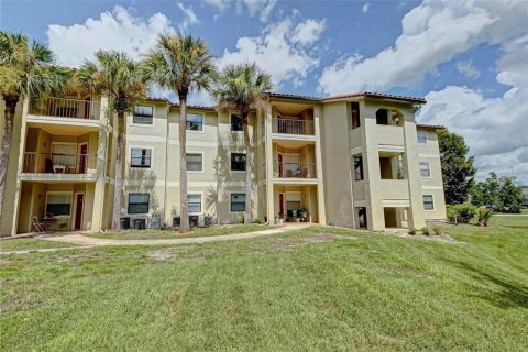 Condo à Kissimmee, Floride, 2 chambres № 2314399