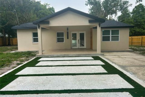 Villa ou maison à louer à Tampa, Floride: 3 chambres, 118.91 m2 № 1767711 - photo 3