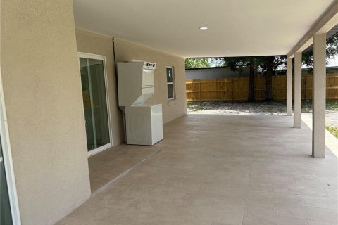 Villa ou maison à louer à Tampa, Floride: 3 chambres, 118.91 m2 № 1767711 - photo 17