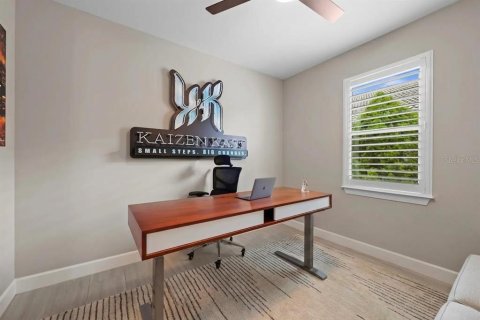 Villa ou maison à vendre à Bradenton, Floride: 4 chambres, 256.87 m2 № 2238025 - photo 16