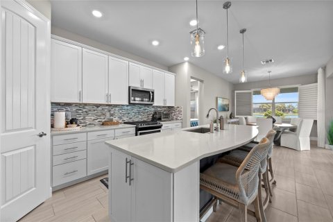 Villa ou maison à vendre à Bradenton, Floride: 4 chambres, 256.87 m2 № 2238025 - photo 8