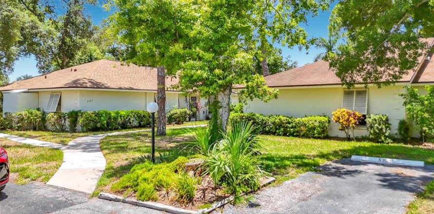 House in Sarasota, Florida 2 bedrooms, 86.4 sq.m. № 2216444