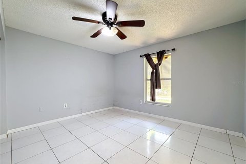 House in Sarasota, Florida 2 bedrooms, 86.4 sq.m. № 2216444 - photo 12