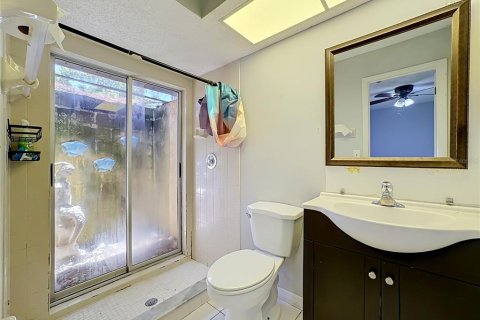 House in Sarasota, Florida 2 bedrooms, 86.4 sq.m. № 2216444 - photo 14
