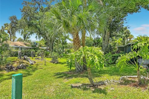 House in Sarasota, Florida 2 bedrooms, 86.4 sq.m. № 2216444 - photo 18