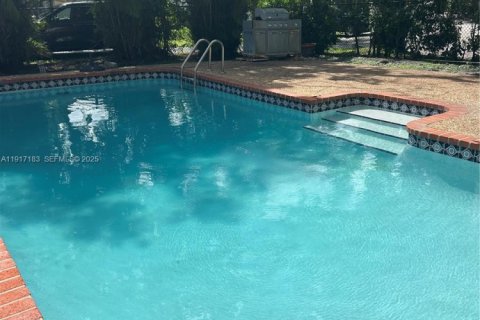 Villa ou maison à louer à Coral Springs, Floride: 4 chambres, 151.52 m2 № 1976647 - photo 6