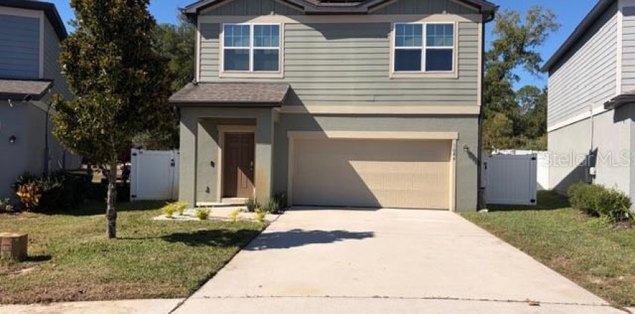 Villa ou maison à DeLand, Floride 3 chambres, 176.14 m2 № 2403488