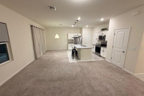 Villa ou maison à louer à DeLand, Floride: 3 chambres, 176.14 m2 № 2403488 - photo 9