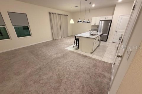 Villa ou maison à louer à DeLand, Floride: 3 chambres, 176.14 m2 № 2403488 - photo 7