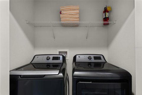 Touwnhouse à vendre à Davenport, Floride: 4 chambres, 177.81 m2 № 1353055 - photo 24