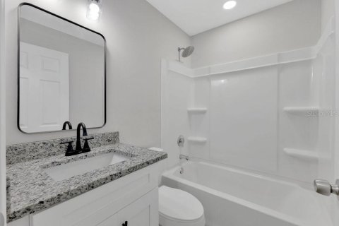Casa en venta en Kissimmee, Florida, 2 dormitorios, 93.65 m2 № 1911349 - foto 13