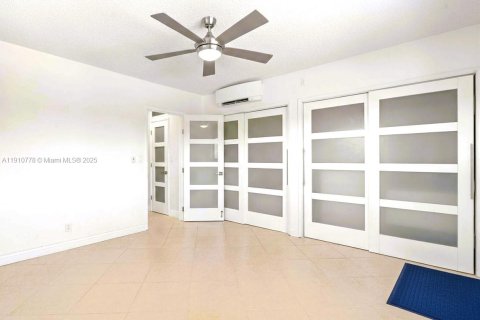 Condominio en alquiler en Fort Lauderdale, Florida, 1 dormitorio, 65.03 m2 № 2056449 - foto 9