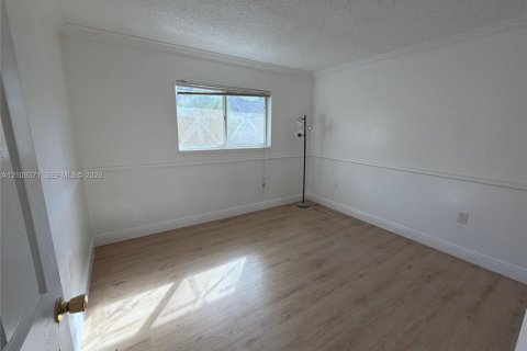 Appartement à louer à Miami, Floride: 2 chambres, 104.98 m2 № 2426800 - photo 5