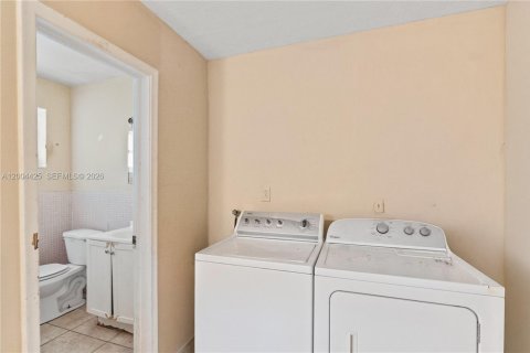 Купить виллу или дом в Форт-Лодердейл, Флорида 3 спальни, 130.81м2, № 2068966 - фото 26