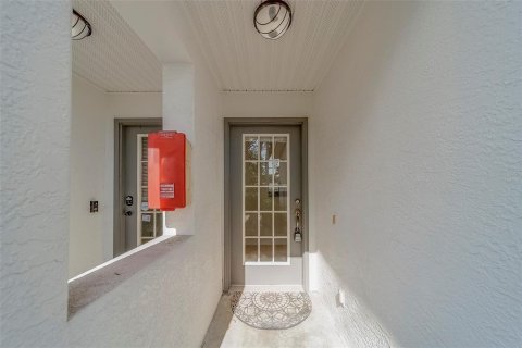 Townhouse in Largo, Florida 3 bedrooms, 135.73 sq.m. № 1885586 - photo 2