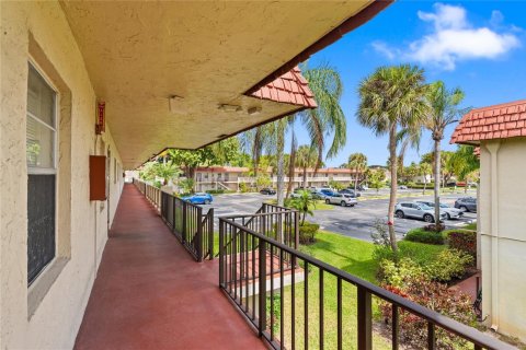 Copropriété à vendre à Delray Beach, Floride: 2 chambres, 85.93 m2 № 2084410 - photo 29