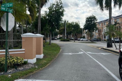 Copropriété à louer à Hialeah, Floride: 2 chambres, 104.98 m2 № 1966036 - photo 22