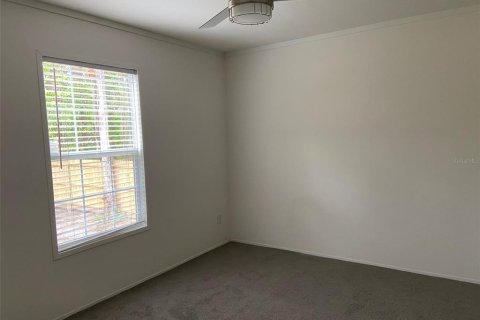 Apartamento en alquiler en New Port Richey, Florida, 3 dormitorios, 111.48 m2 № 1623129 - foto 13