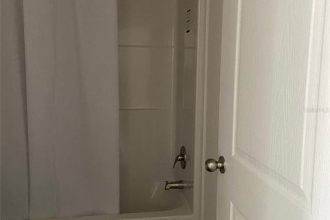 Apartamento en alquiler en New Port Richey, Florida, 3 dormitorios, 111.48 m2 № 1623129 - foto 7