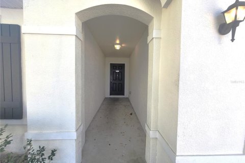 Casa en alquiler en Kissimmee, Florida, 3 dormitorios, 153.01 m2 № 1831738 - foto 2