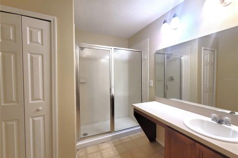 Casa en alquiler en Kissimmee, Florida, 3 dormitorios, 153.01 m2 № 1831738 - foto 16