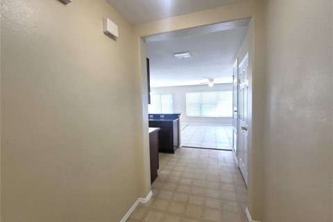 Casa en alquiler en Kissimmee, Florida, 3 dormitorios, 153.01 m2 № 1831738 - foto 4