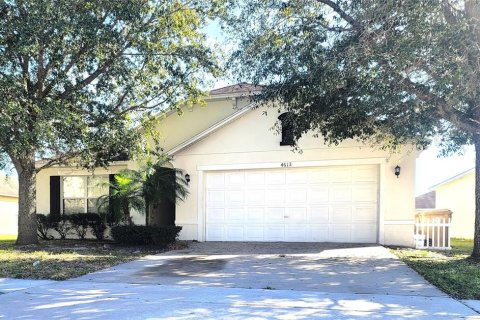 Casa en alquiler en Kissimmee, Florida, 3 dormitorios, 153.01 m2 № 1831738 - foto 1