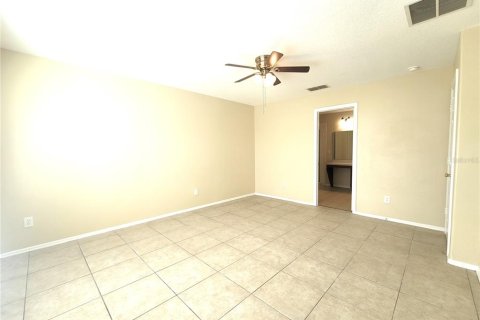 Casa en alquiler en Kissimmee, Florida, 3 dormitorios, 153.01 m2 № 1831738 - foto 13
