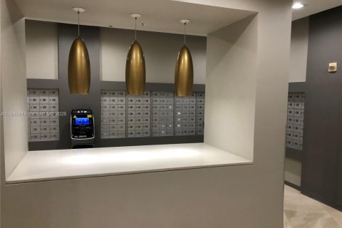 Condo in Bal Harbour, Florida, 2 bedrooms  № 2002762 - photo 29