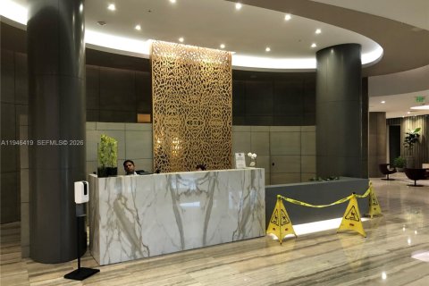 Condo in Bal Harbour, Florida, 2 bedrooms  № 2002762 - photo 28